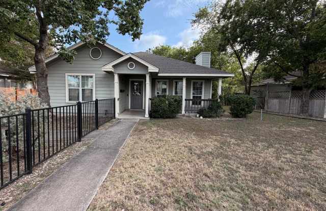 4/2 House - North of UT/Rosedale Gallery 1