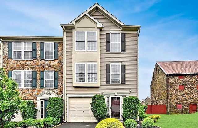 200 GEORGES COURT photos photos