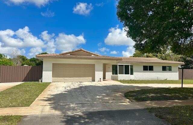 720 NW 67th Avenue photos photos