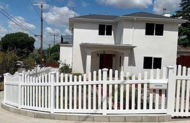 10303 Pinyon Avenue photos photos