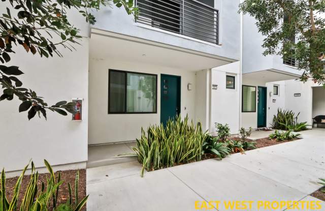 307 Lodestar Gallery 4