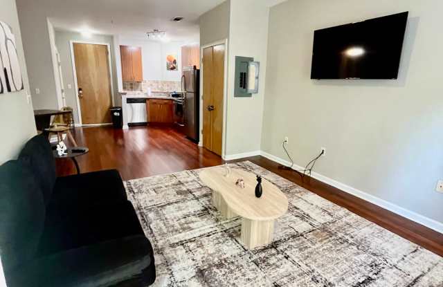 898 Oak Street Southwest photos photos