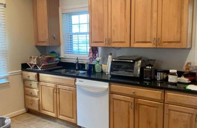 6607 Fairlawn Drive Gallery 2