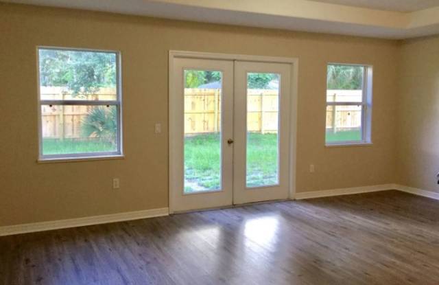 3 Bedroom 2 Bathroom  Summerwood Villas Gallery 3