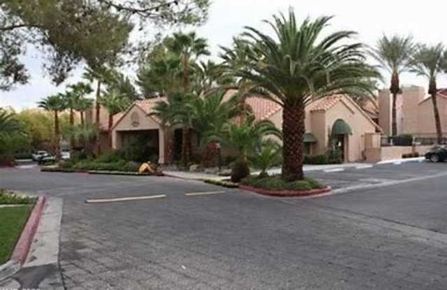 5066 Rainbow Boulevard photos photos