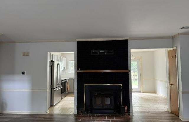 3059 HUNTINGTON Circle Gallery 4