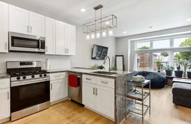 717 S 51st St photos photos