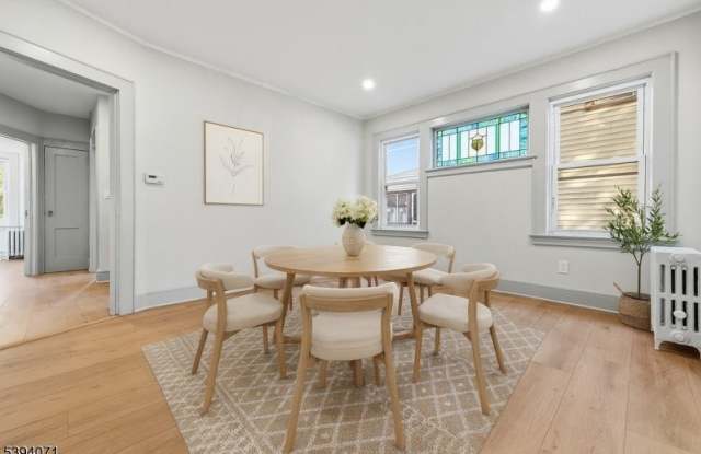 28 State St photos photos