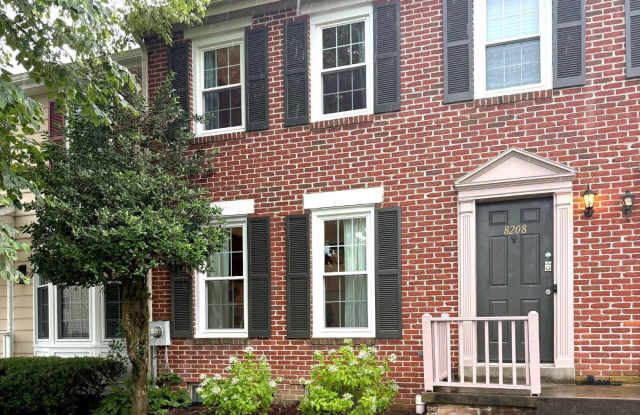 8208 RED WING Court Gallery 1