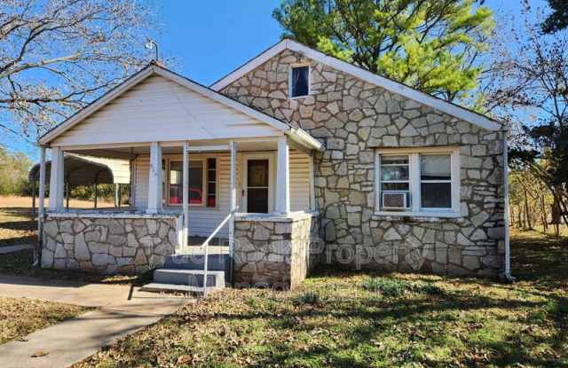 311 South Cash photos photos