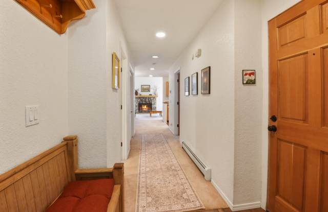 Nicely Furnished McCloud Condo Gallery 3
