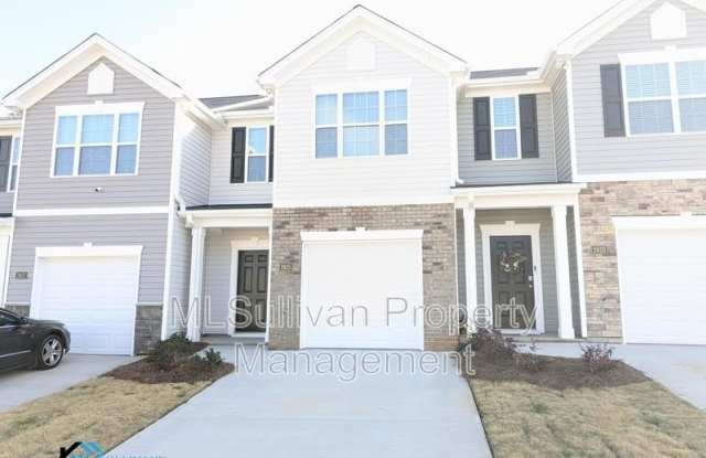 2825 Egert Drive Gallery 2
