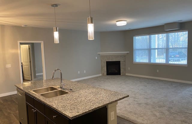 1630 Foster Road - 1630 Foster Road, Iowa City, IA 52245