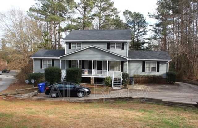 155 Hunter Lane - 155 Hunters Lane, Fayetteville, GA 30215