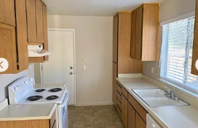 Private Backyard Enjoyment! photos photos