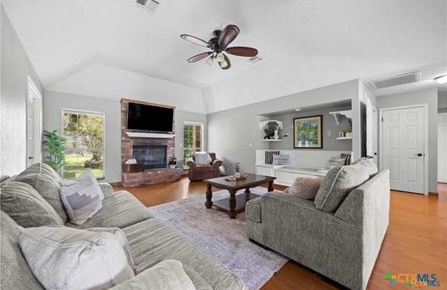 3912 Chisholm Trail Gallery 4