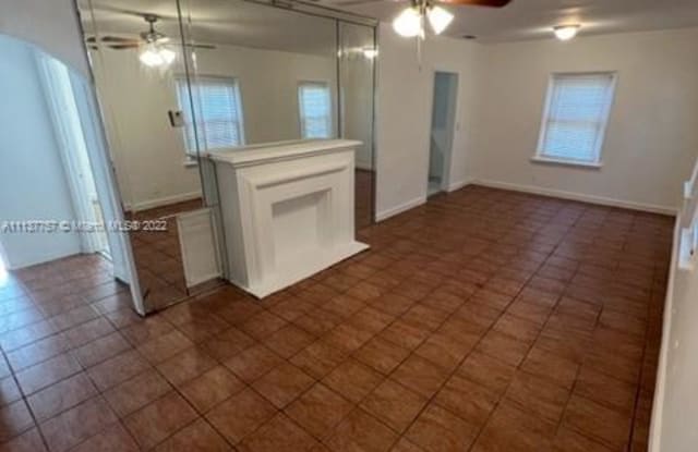 1250 NW 43rd St - 1250 NW 43rd St, Miami, FL 33142
