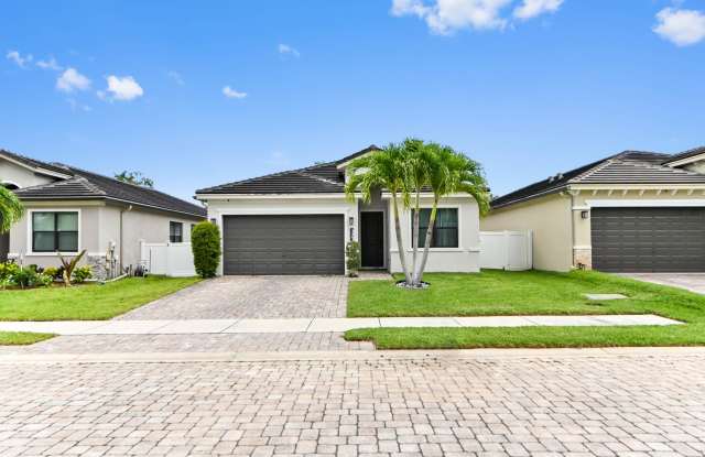 7461 Moonrise Drive photos photos