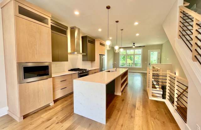 LUXURY Rooftop Terrace Townhome photos photos