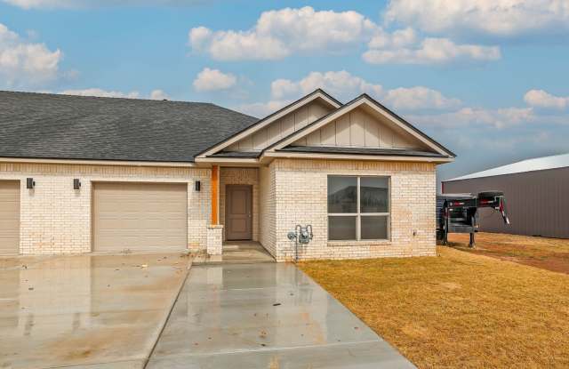For Rent in Bushland! photos photos