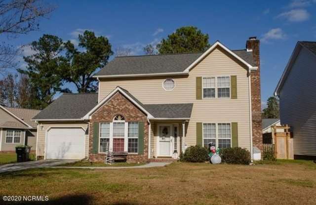 Beautiful 3 Bedroom 2 Bathroom Home in Sought After Neighborhood photos photos