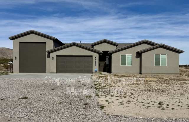 20284 W Hazelwood Street photos photos