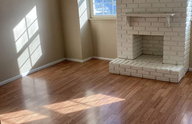 Available For March 1st photos photos