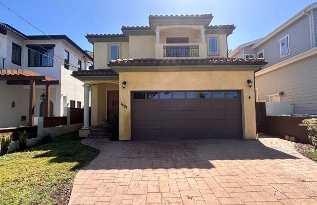 South Redondo - Spacious 4 Bedroom 4.5 Bathroom Gallery 4