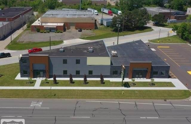 34001 Groesbeck - 34001 Groesbeck Highway, Macomb County, MI 48035