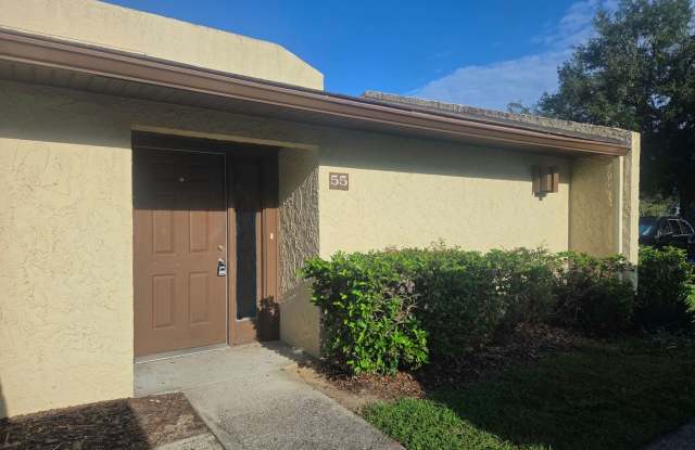 Beautiful 2 Bedroom 2 Bathroom Unit in Willow Point - 1880 North Crystal Lake Drive, Lakeland, FL 33801 Beautiful 2 Bedroom 2 Bathroom Unit in Willow Point - 1880 North Crystal Lake Drive, Lakeland, FL 33801