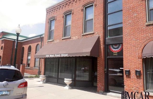 104 W FRONT ST - 104 West Front Street, Monroe, MI 48161