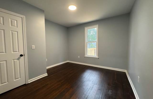 752 Park Street - 3 Gallery 4