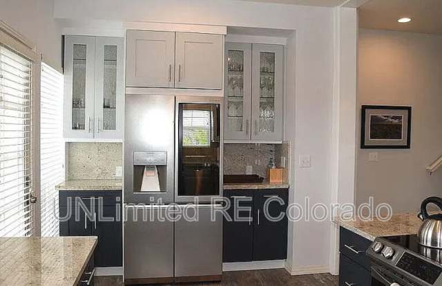 9315 Amison Circle Gallery 3