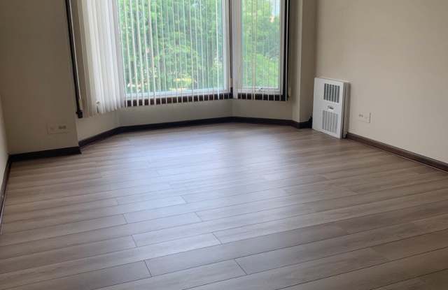 600 Thames Parkway Gallery 4