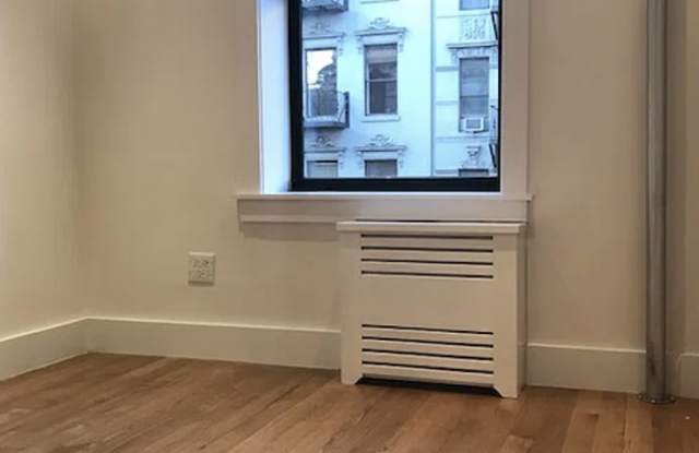 211 E 12th St Gallery 3