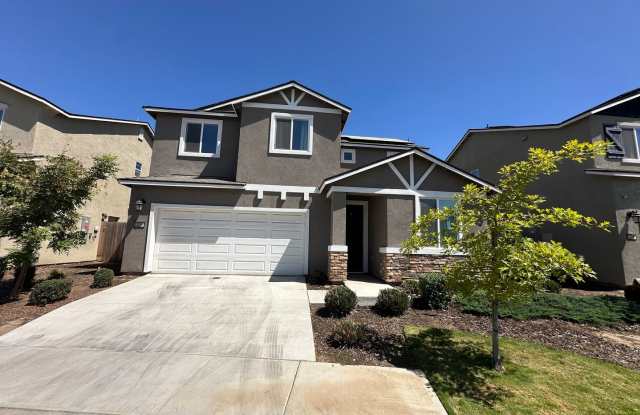 Beautiful newer home in a gated community !!! MOVE IN SPECIAL !!! photos photos