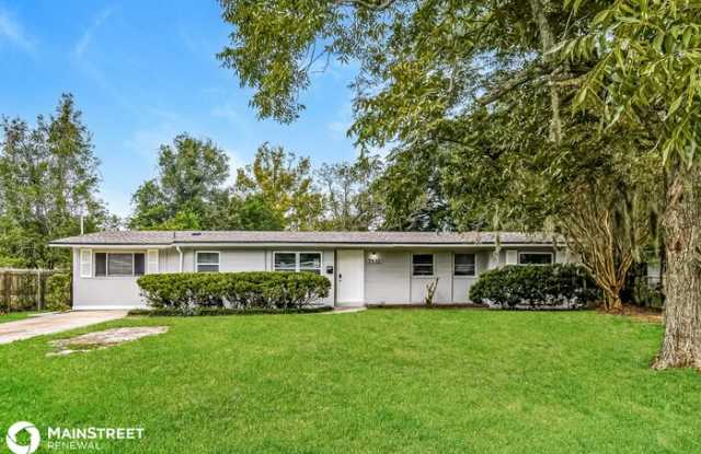 7532 Knoll Drive - 7532 Knoll Drive, Jacksonville, FL 32221