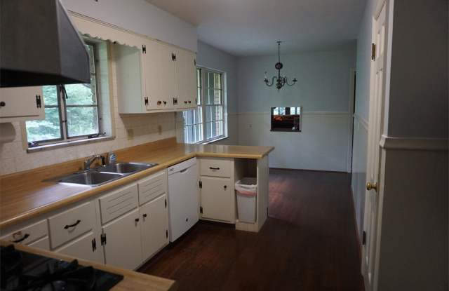 8920 Sandymar Drive Gallery 3