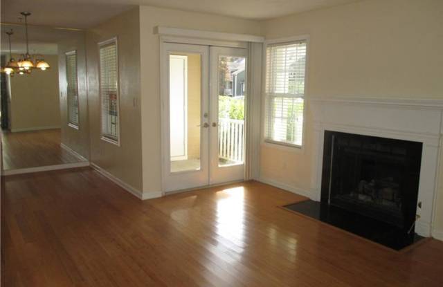 5638 River Heights Crossing SE Gallery 3