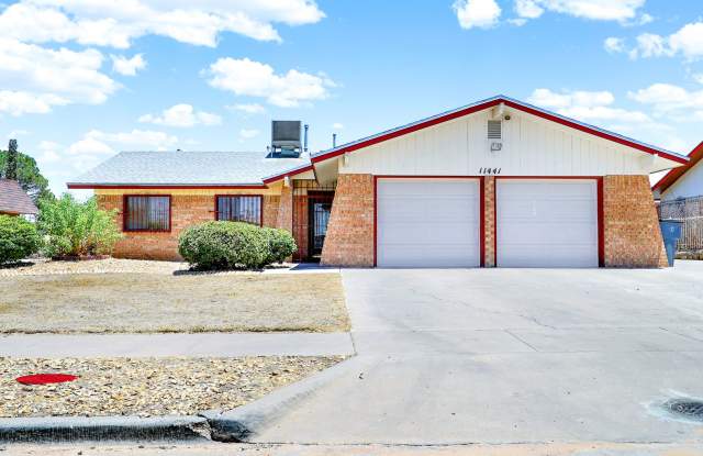 Eastside 3 Bdrm 2 Bath Gallery 1