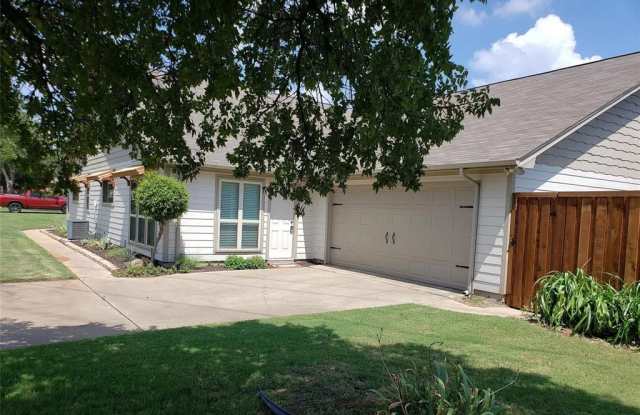 105 Sweet Street - 105 Sweet Street, Southlake, TX 76092