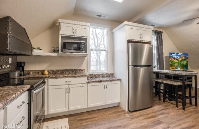 255 first Avenue EN b - 255 1st Avenue East, Kalispell, MT 59901