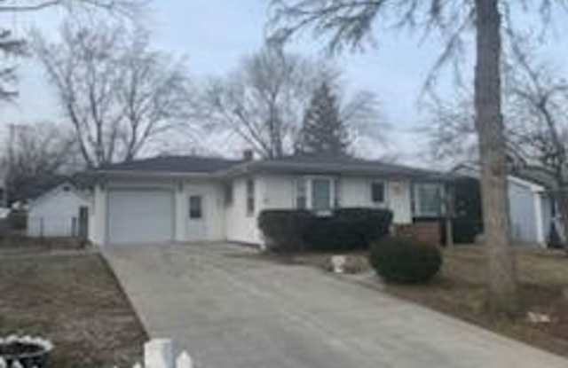 3 Bedroom in Grayslake photos photos