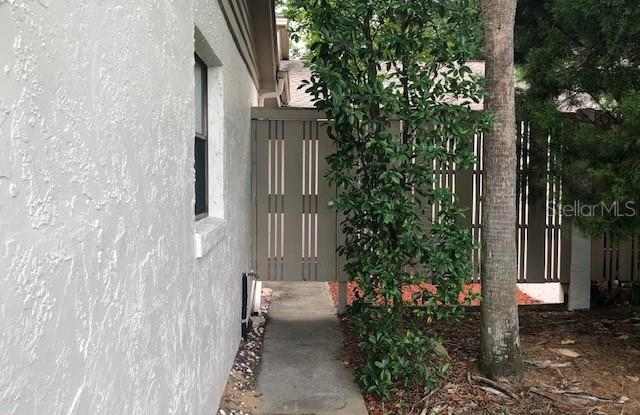 1427 OAK PLACE Gallery 2