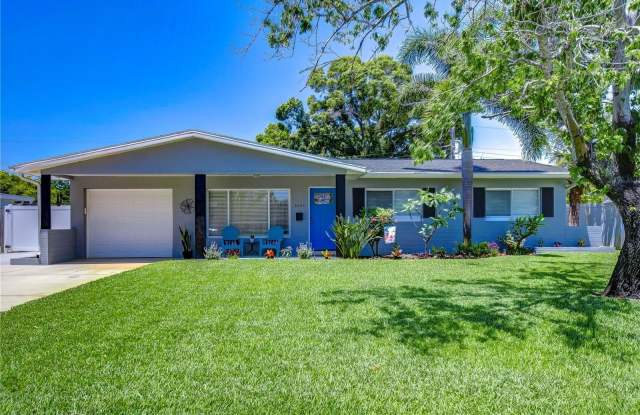 5635 24TH AVENUE N photos photos