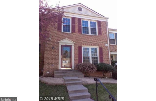 3827 OGILVIE COURT - 3827 Ogilvie Court, Lake Ridge, VA 22192