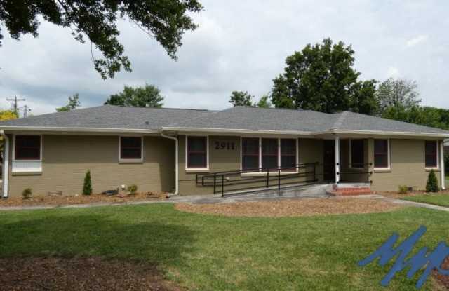 2911 Middle Tennessee Blvd. photos photos