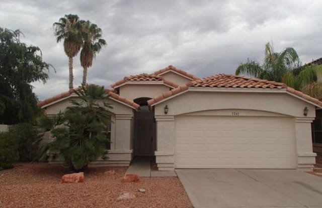 7743 W Topeka Dr - 7743 West Topeka Drive, Glendale, AZ 85308