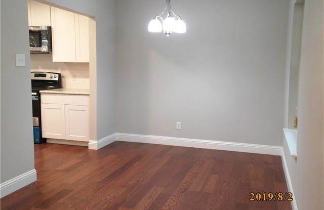 1417 Foothill Drive Gallery 4
