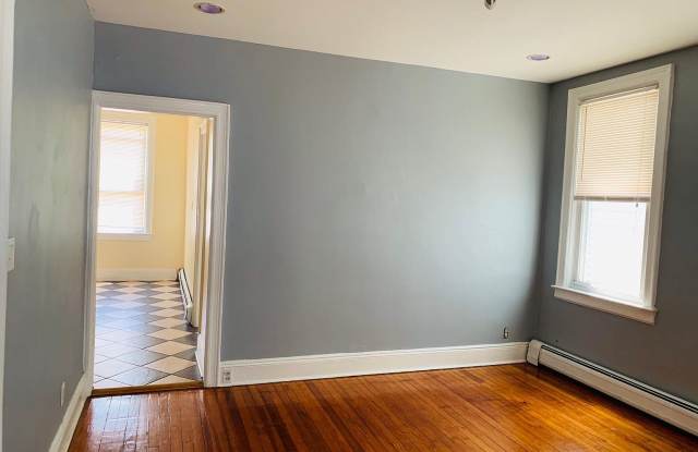 662 Liberty Avenue Gallery 3